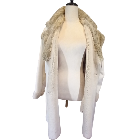 🏖️Soft Brushed Faux Suede w Faux Fur Lining Button Front Coat Size Large - Picture 10 of 13